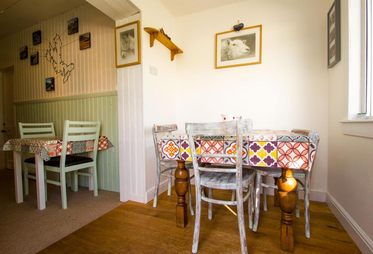 The Red Red Robin Bed & Breakfast *